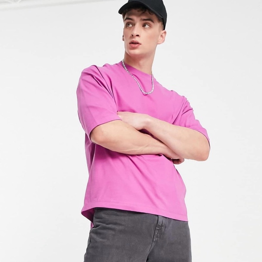 Men's Boxy Graphic Pink Tee